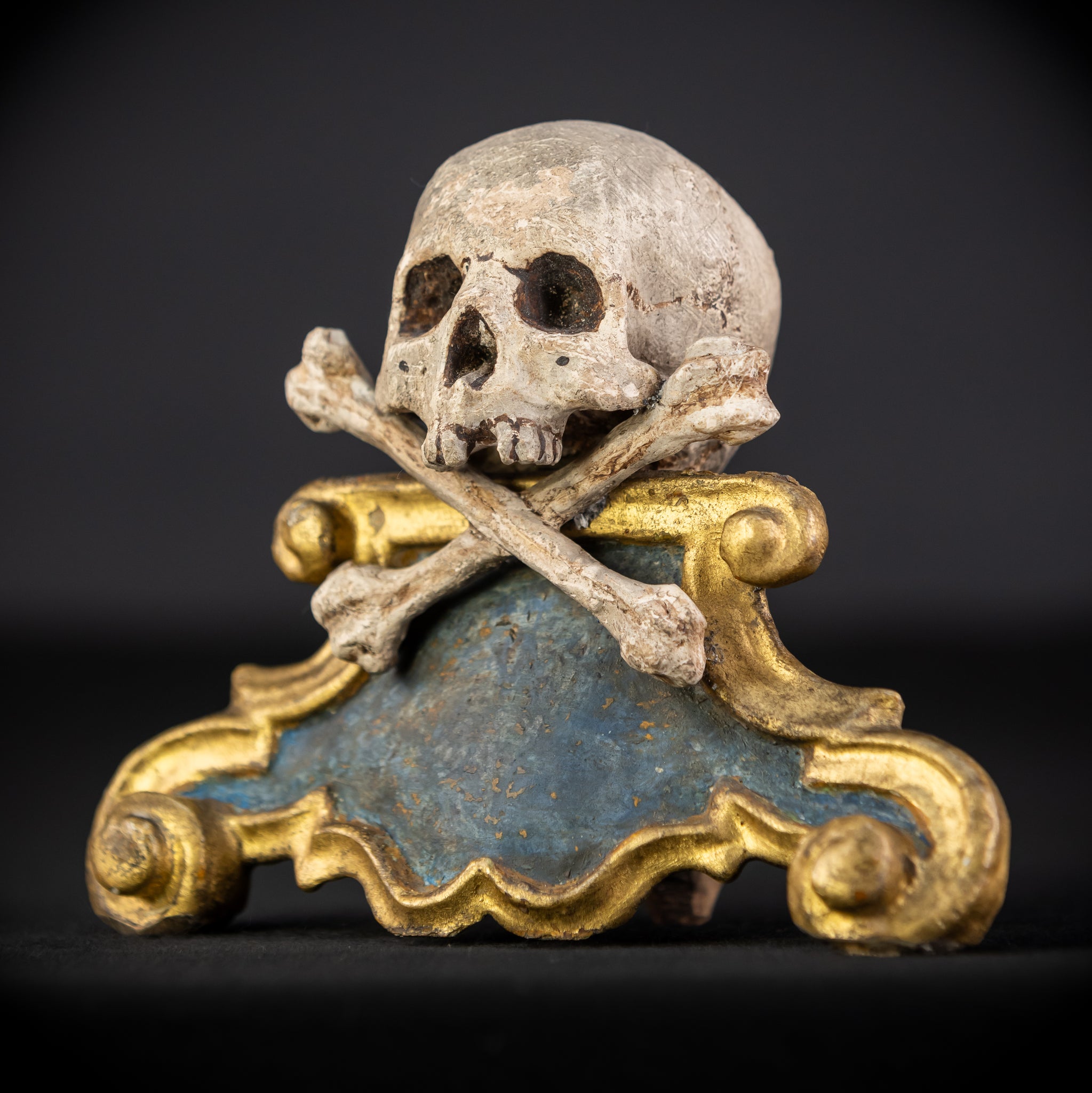 Memento Mori | Antique 1700s Wooden | 6.9"