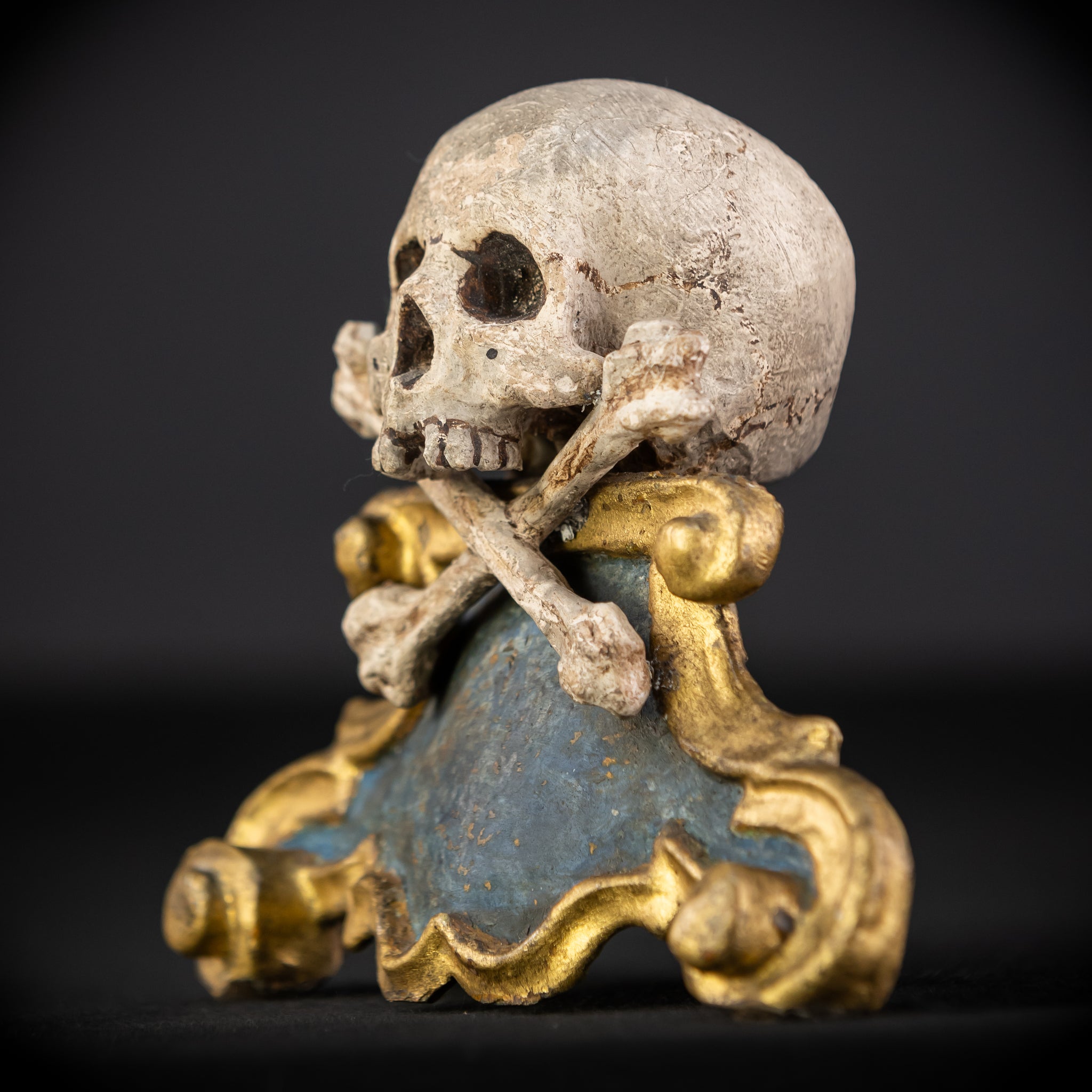 Memento Mori | Antique 1700s Wooden | 6.9"