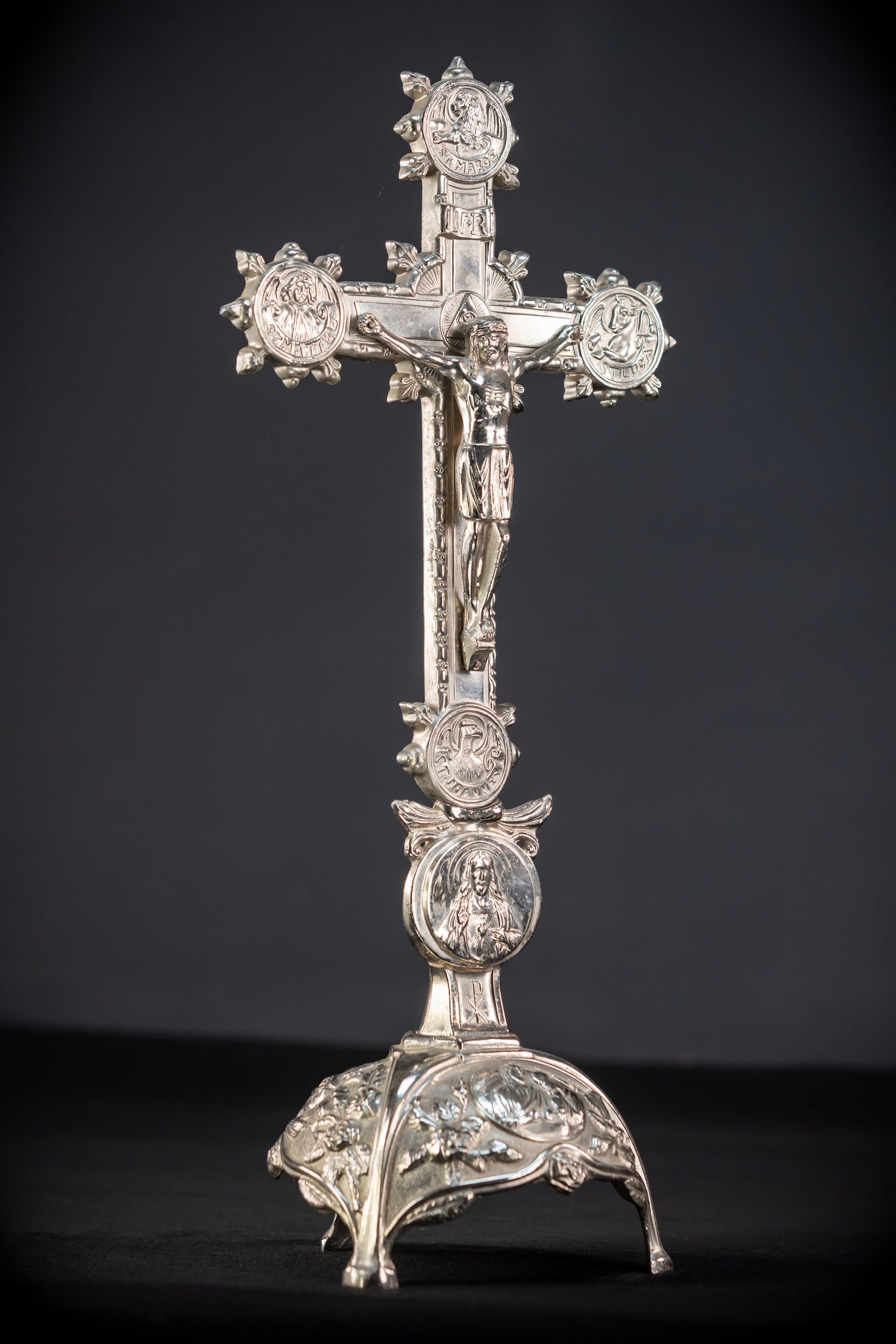 Altar Crucifix | Silvered Metal  | 17.3”